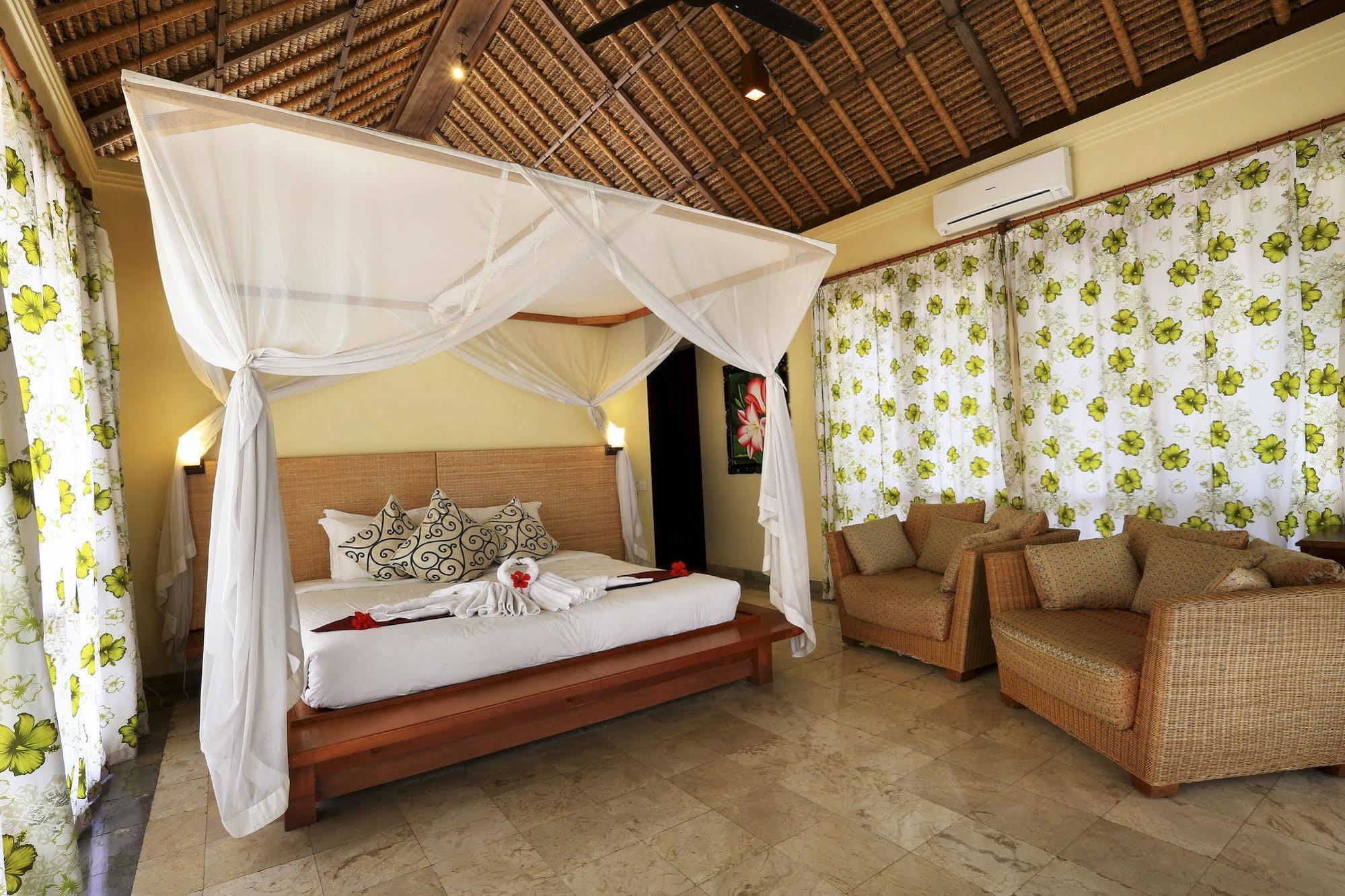 Gayatri Ubud Buitenkant foto